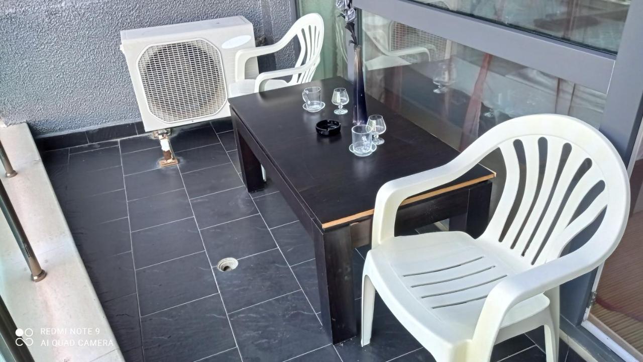 Sunny Plaza 33